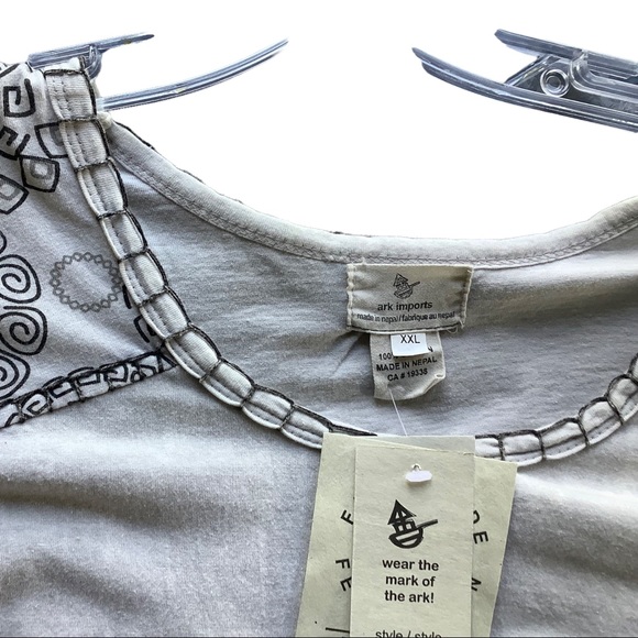 3/4 sleeve of comfy stretchy 100% cotton top in off white and black. - Picture 8 of 16